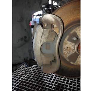 PINZA DE FRENO DELANTERA...