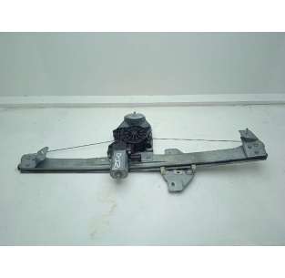 ELEVALUNAS DELANTERO...