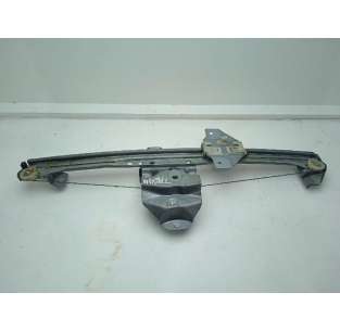 ELEVALUNAS DELANTERO... 2