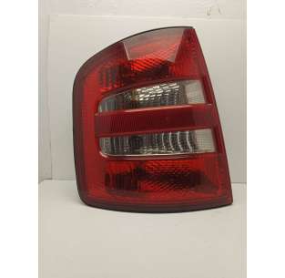 PILOTO TRASERO IZQUIERDO...