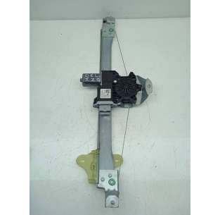 ELEVALUNAS DELANTERO...