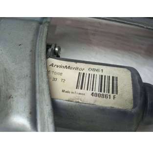 ELEVALUNAS DELANTERO... 2