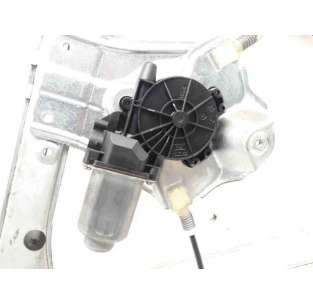 ELEVALUNAS DELANTERO... 2