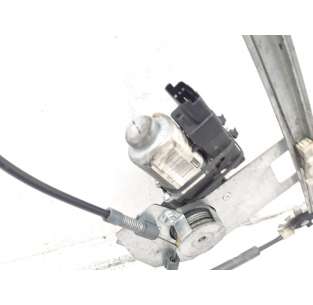 ELEVALUNAS DELANTERO... 2