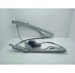 ELEVALUNAS DELANTERO...