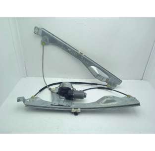 ELEVALUNAS DELANTERO...