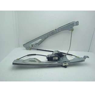 ELEVALUNAS DELANTERO...