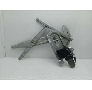 ELEVALUNAS DELANTERO...