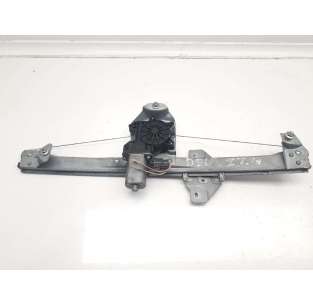 ELEVALUNAS DELANTERO...