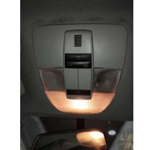 LUZ INTERIOR MERCEDES-BENZ... 2