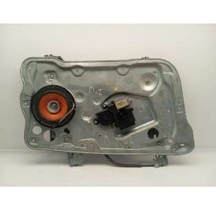 ELEVALUNAS DELANTERO...