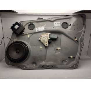 ELEVALUNAS DELANTERO...