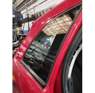 LUNA CUSTODIA TRASERA... 2