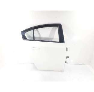 PUERTA TRASERA DERECHA...