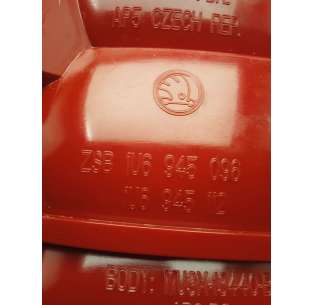 PILOTO TRASERO DERECHO... 2