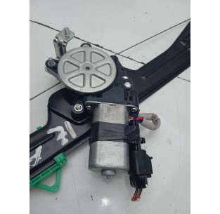 ELEVALUNAS DELANTERO... 2