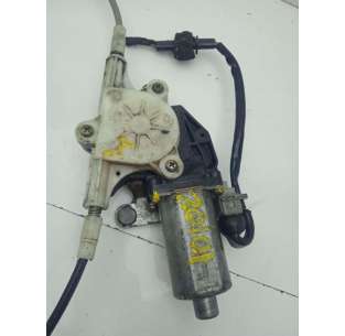 ELEVALUNAS DELANTERO...