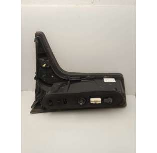 PILOTO TRASERO DERECHO... 2