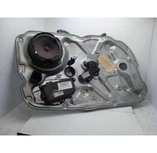 ELEVALUNAS DELANTERO...