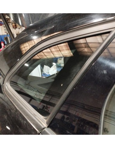 Recambio de luna custodia trasera derecha para volvo v40 kinetic referencia OEM IAM 32244828  