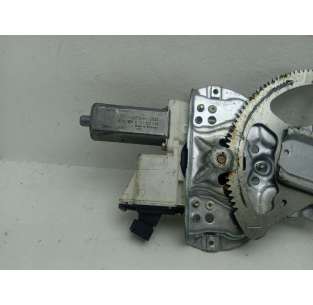 ELEVALUNAS DELANTERO... 2