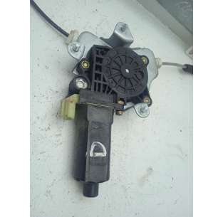 ELEVALUNAS DELANTERO... 2