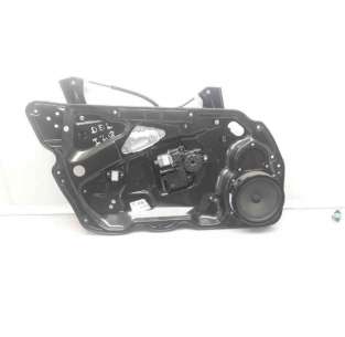 ELEVALUNAS DELANTERO...