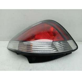 PILOTO TRASERO DERECHO KIA...