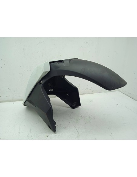 Recambio de plastico para bmw r 1200 rt r 1200 rt referencia OEM IAM 46618533527  