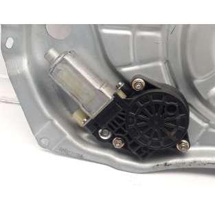 ELEVALUNAS DELANTERO... 2