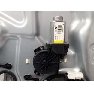 ELEVALUNAS TRASERO... 2