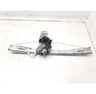 ELEVALUNAS TRASERO DERECHO...