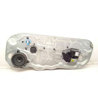 ELEVALUNAS DELANTERO...