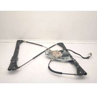 ELEVALUNAS DELANTERO...