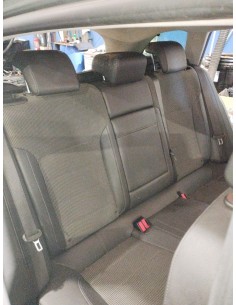Recambio de asientos traseros para opel insignia sports tourer cosmo referencia OEM IAM TELA GRIS TELA GRIS 
