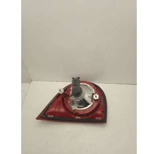 PILOTO TRASERO DERECHO... 2