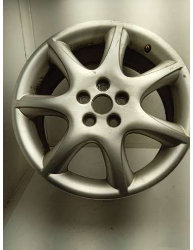 LLANTA - 752821 / 4R831007BA