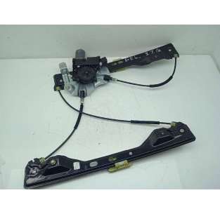 ELEVALUNAS DELANTERO...