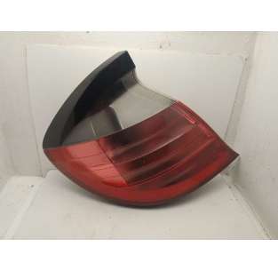 PILOTO TRASERO IZQUIERDO...