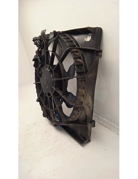 Recambio de electroventilador para hyundai ix35 tecno star 2wd referencia OEM IAM 253802Y000  