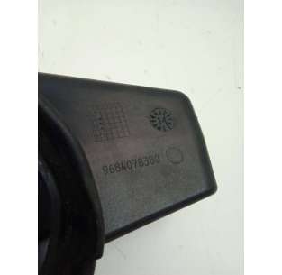 TAPA EXTERIOR COMBUSTIBLE... 2