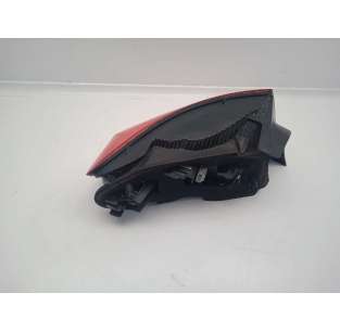 PILOTO TRASERO DERECHO -... 2