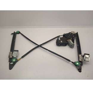 ELEVALUNAS TRASERO DERECHO...