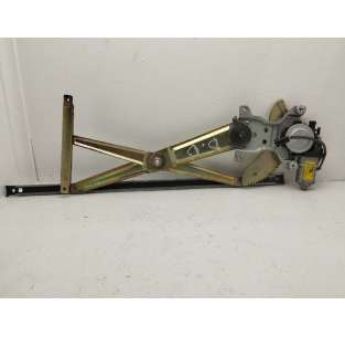 ELEVALUNAS DELANTERO...