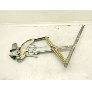 ELEVALUNAS DELANTERO...