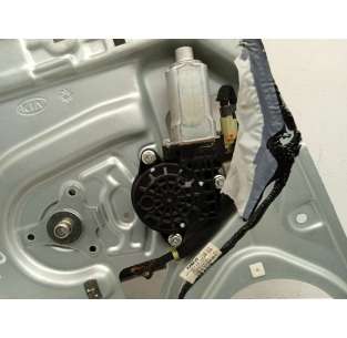 ELEVALUNAS TRASERO... 2