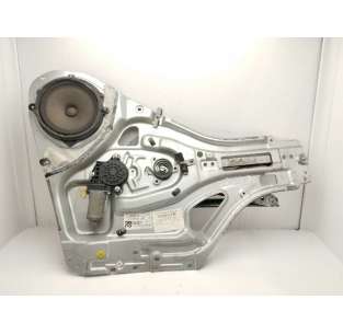 ELEVALUNAS DELANTERO...