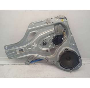 ELEVALUNAS TRASERO...