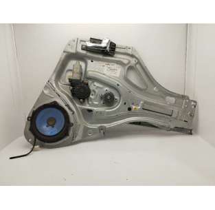 ELEVALUNAS DELANTERO...