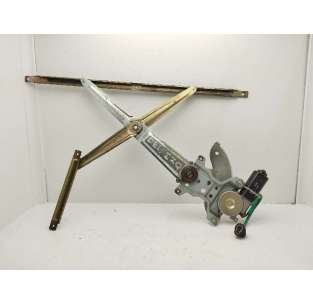 ELEVALUNAS DELANTERO...